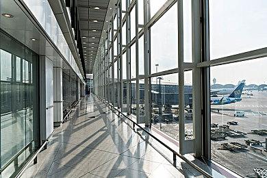 《战地2042》“流亡之路”中配微电影 见证引发全面战争